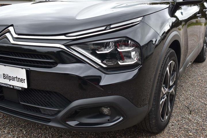 Sort Citroën ë-C4 X fra 2023