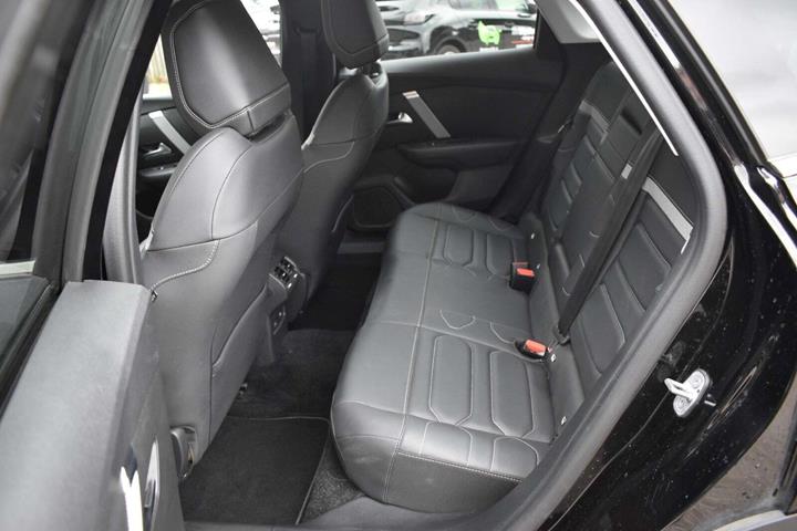 Sort Citroën ë-C4 X fra 2023