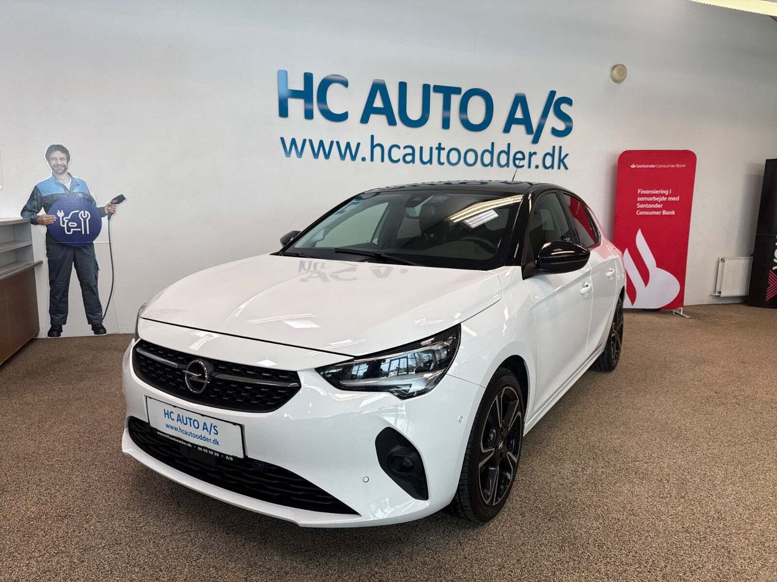 Hvid Opel Corsa fra 2021