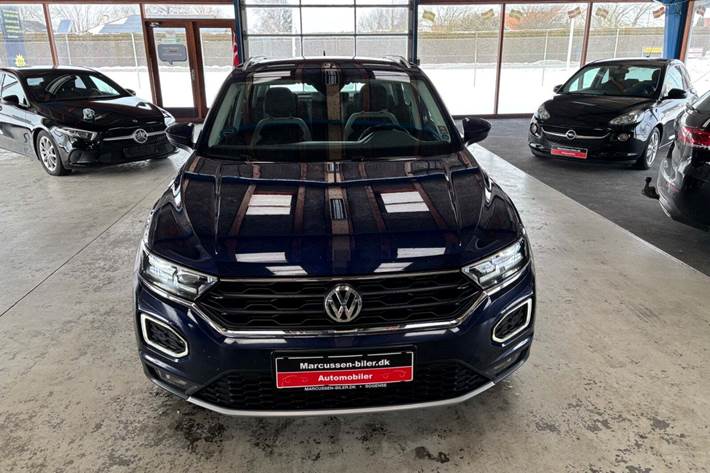 Blå VW T-Roc fra 2020