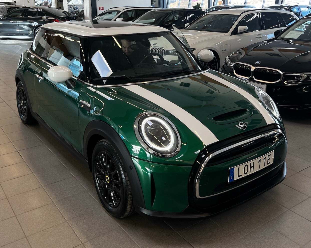 Mini Cooper SE Maximise
