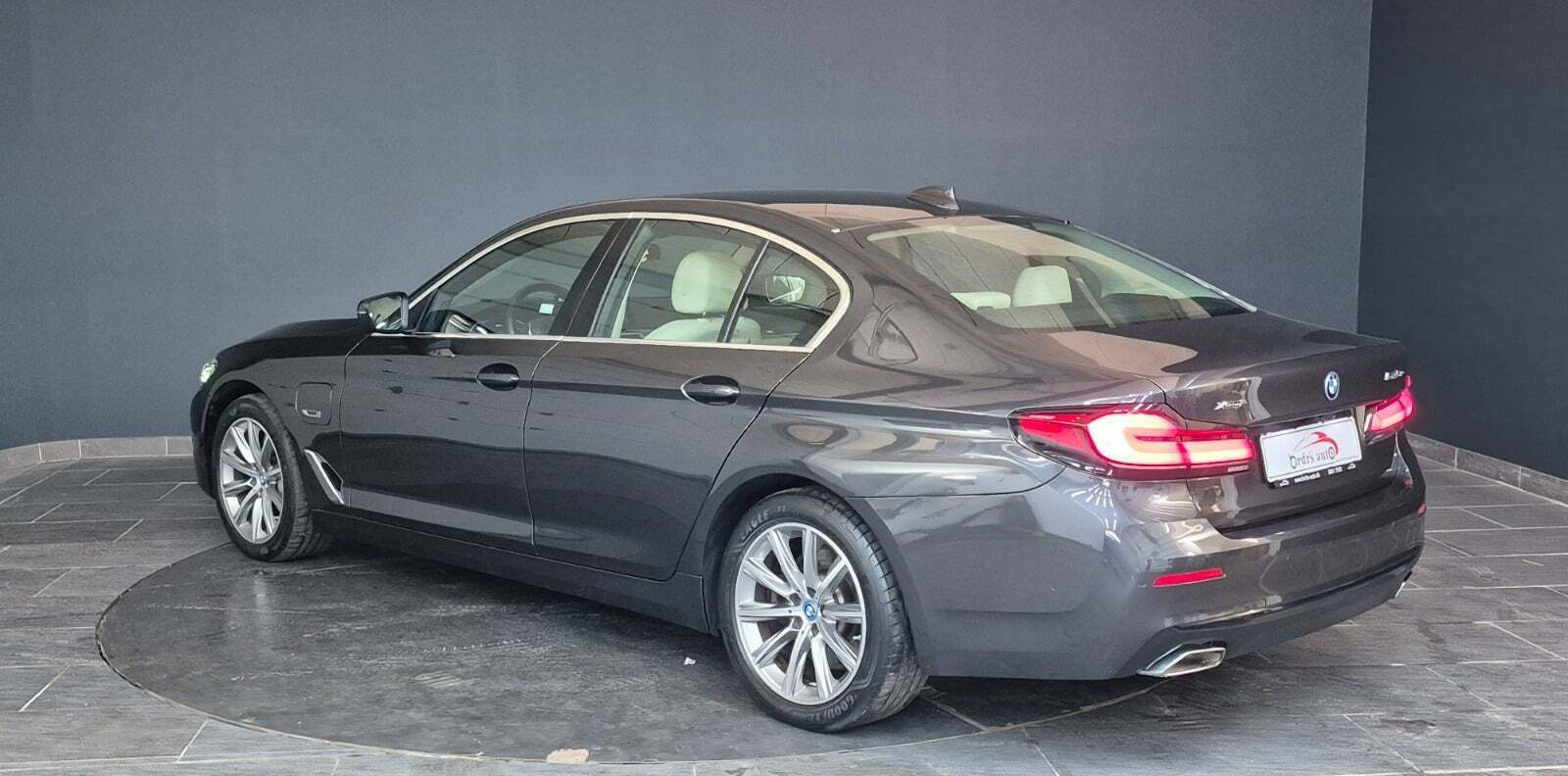 BMW 545e 3,0 Sport Line xDrive aut.