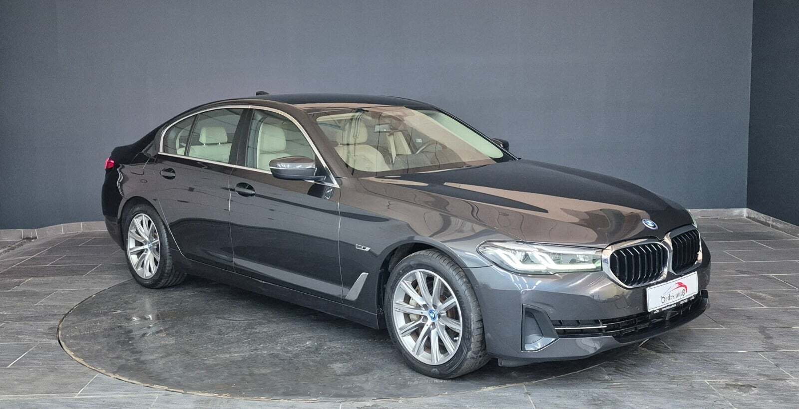 BMW 545e 3,0 Sport Line xDrive aut.