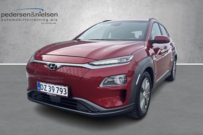 Rød Hyundai Kona fra 2020 set udefra