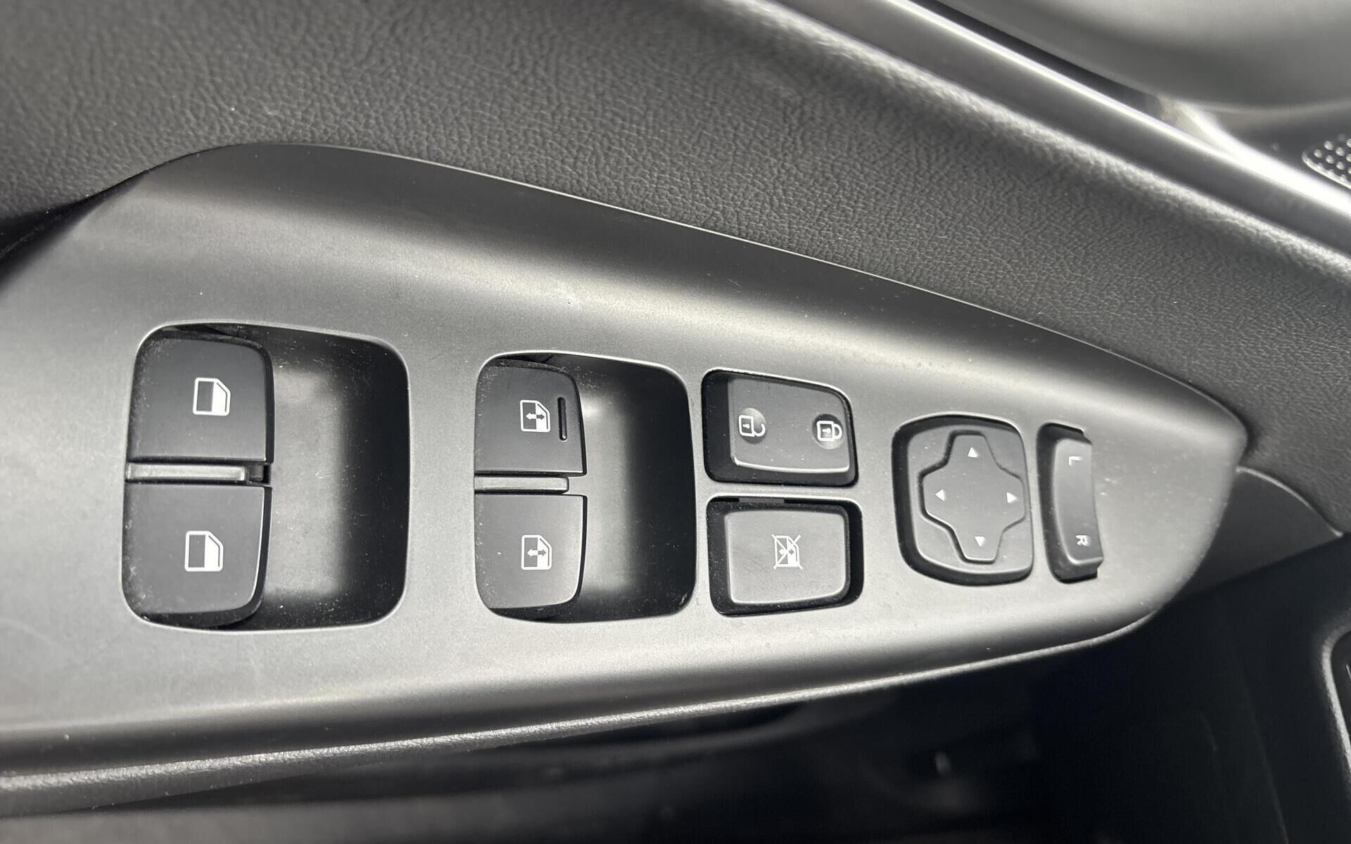 Rød Hyundai Kona fra 2020