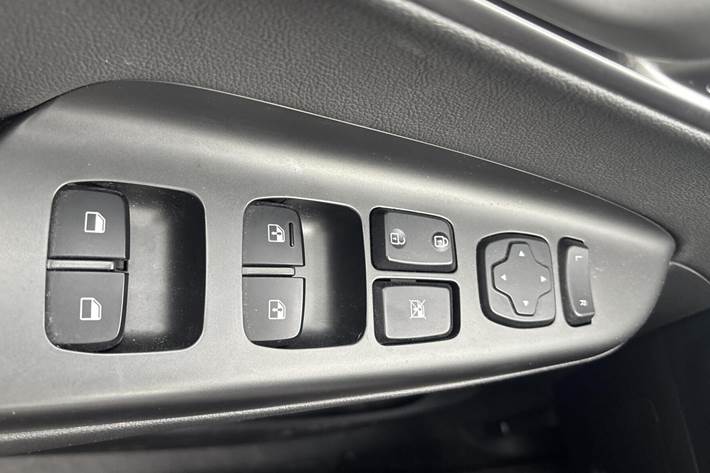 Rød Hyundai Kona fra 2020