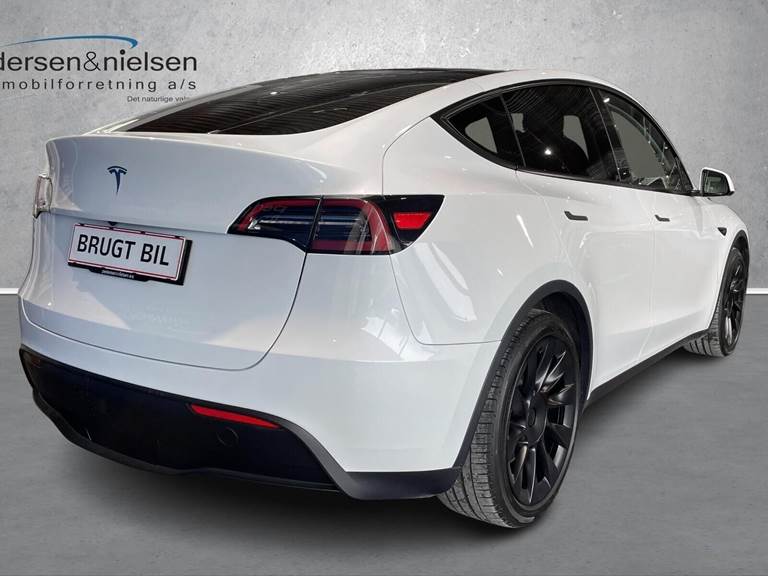 Tesla Model Y EL RWD 299HK 5d Aut.