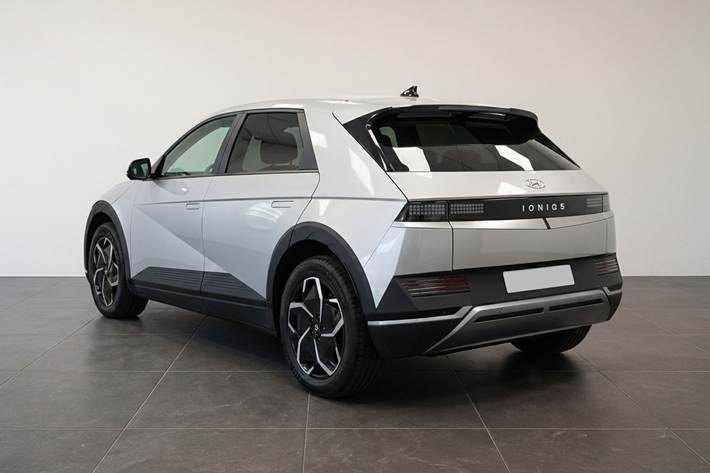 Grå Hyundai Ioniq 5 fra 2022