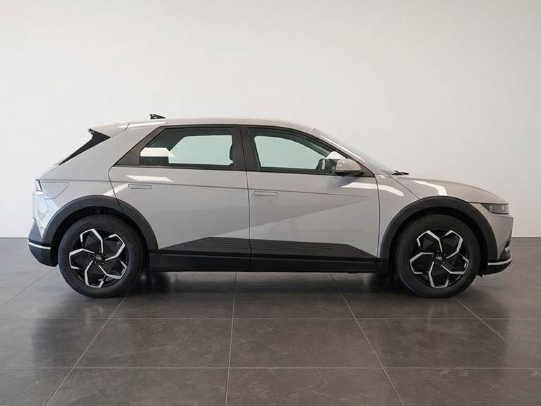 Hyundai Ioniq 5 Electric 77,4 kWh Essential 229HK 5d Aut.