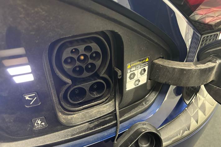 Blå Kia EV6 fra 2021