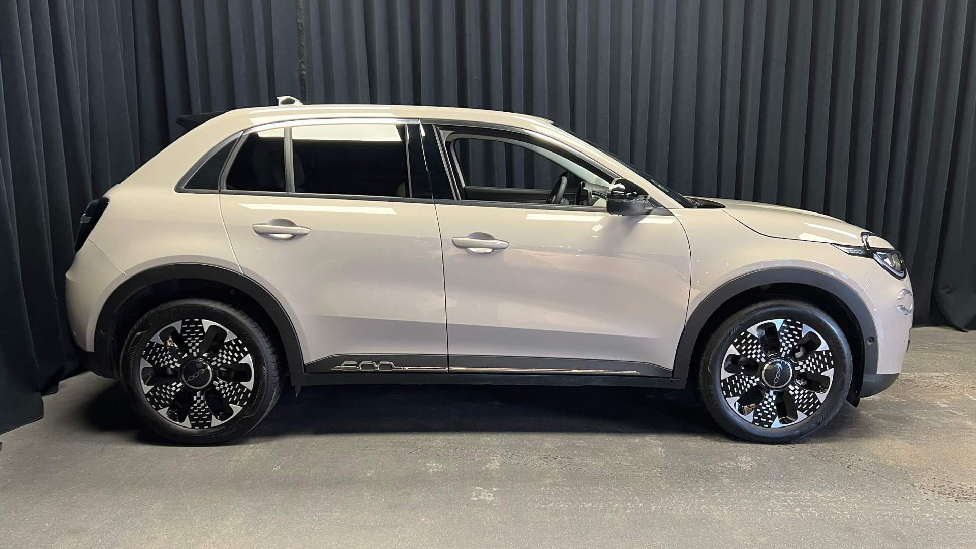 Fiat 600e EL La Prima 156HK 5d Aut.