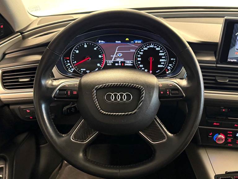 Audi A6 3,0 TDi 218 S-line Avant S-tr.