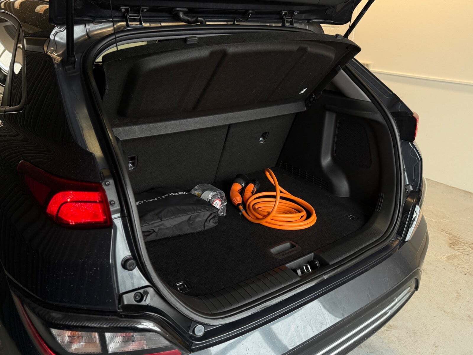 Hyundai Kona 64 EV Trend