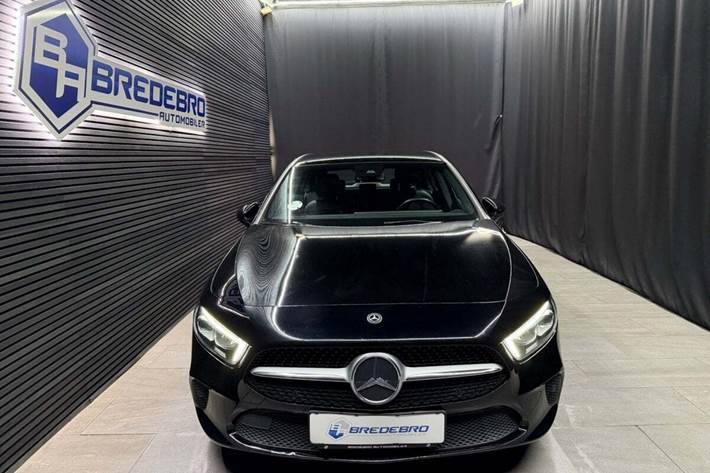 Sort Mercedes A200 fra 2018