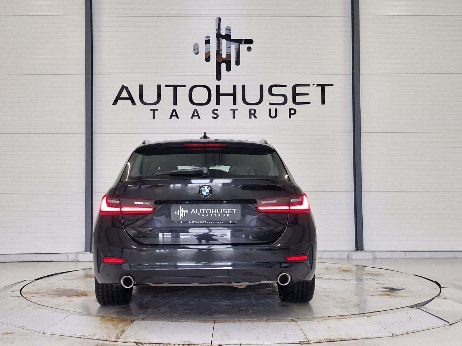 BMW 330i 2,0 Touring Sport Line aut.