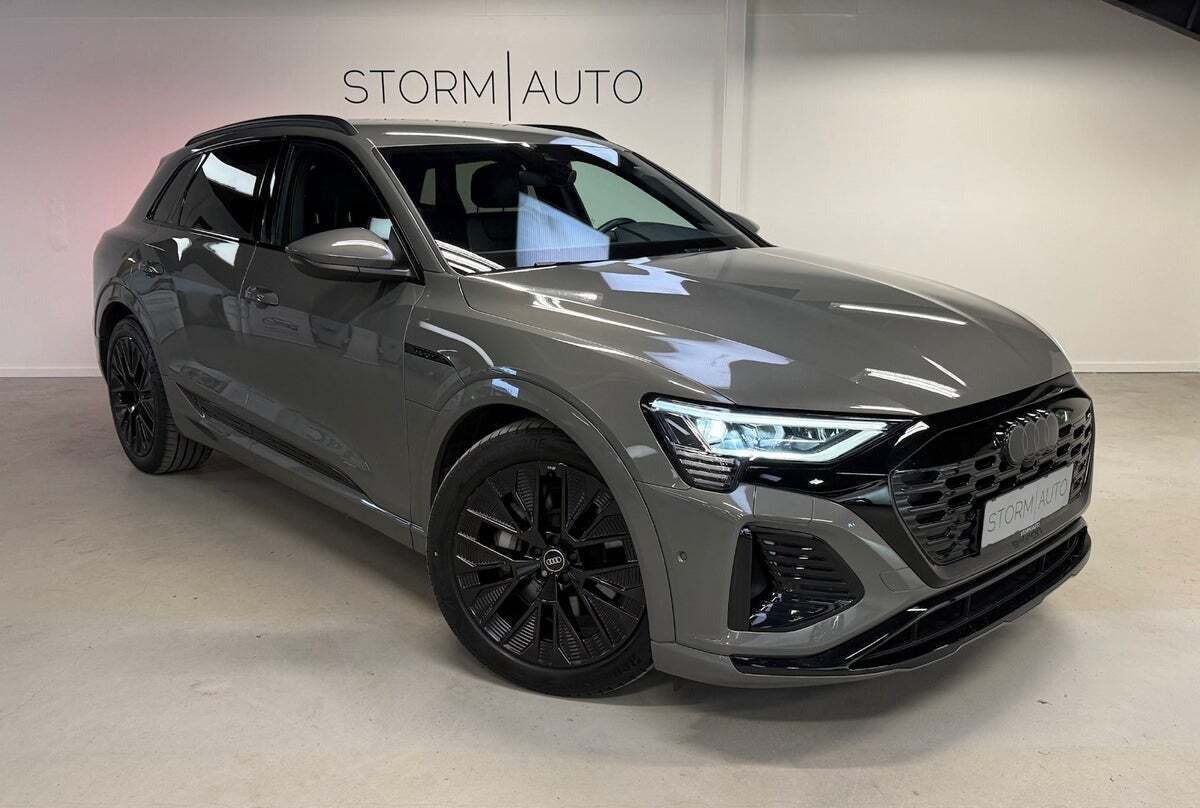 Audi Q8 e-tron 50 S-line quattro