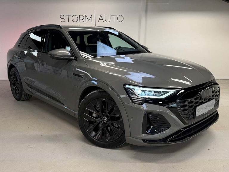 Audi Q8 e-tron 50 S-line quattro