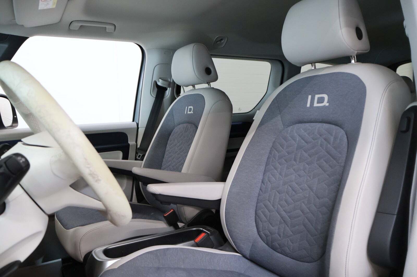 VW ID.Buzz 77 Pro SWB