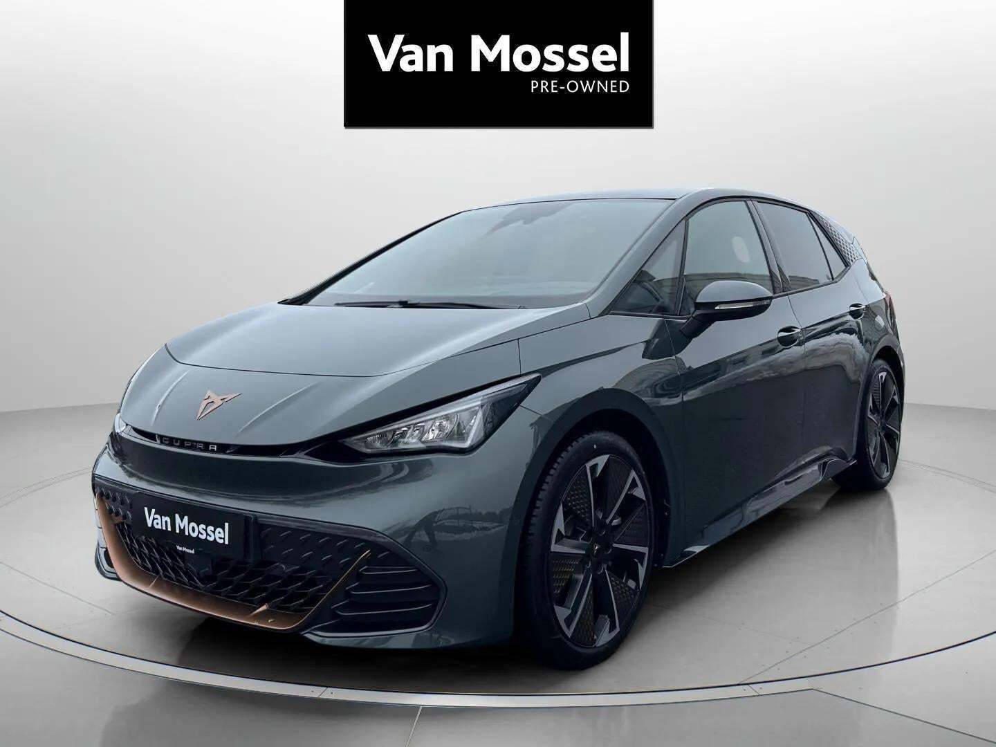 Grå Cupra Born fra 2024