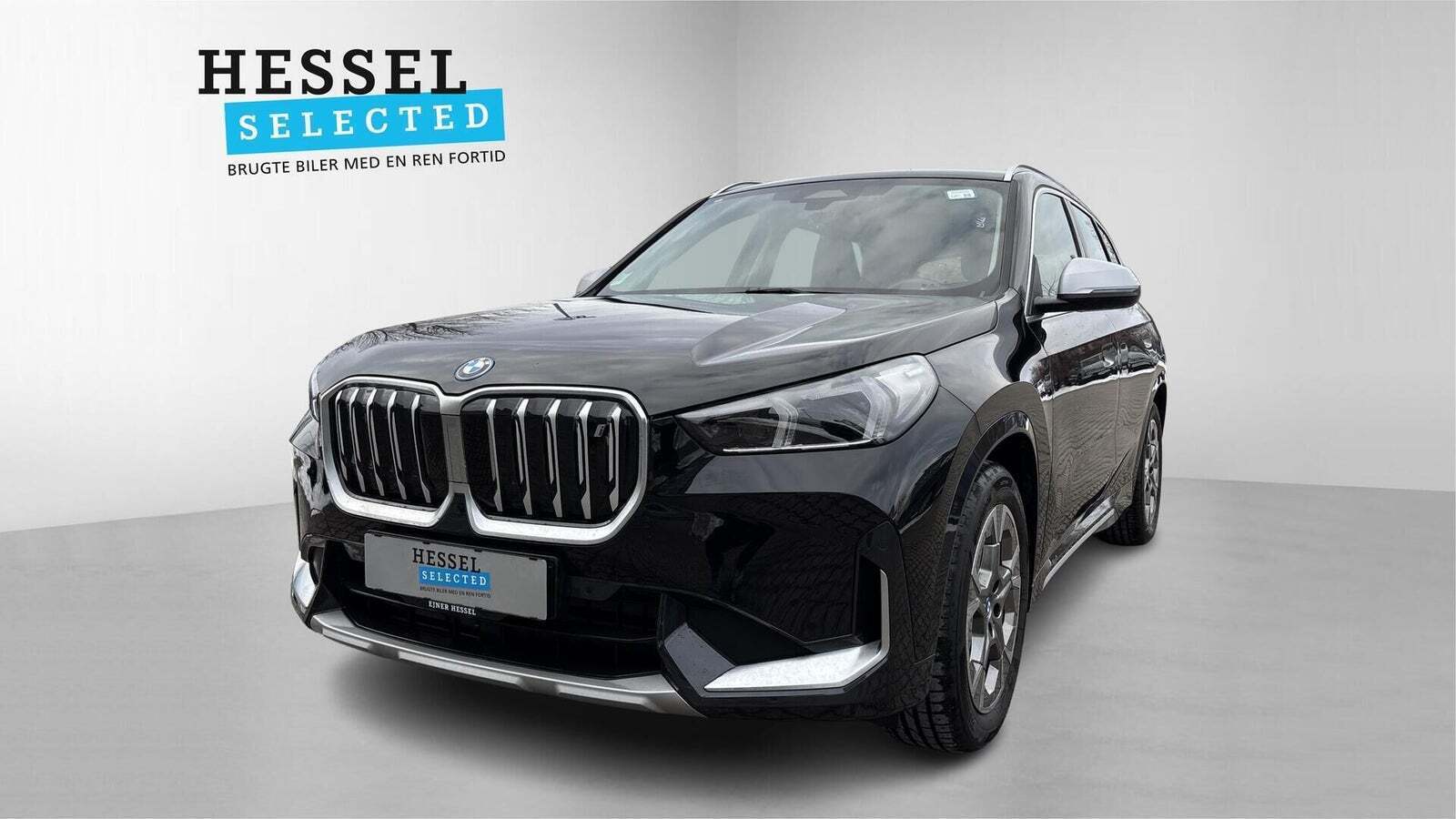 BMW iX1 xDrive30 X-Line