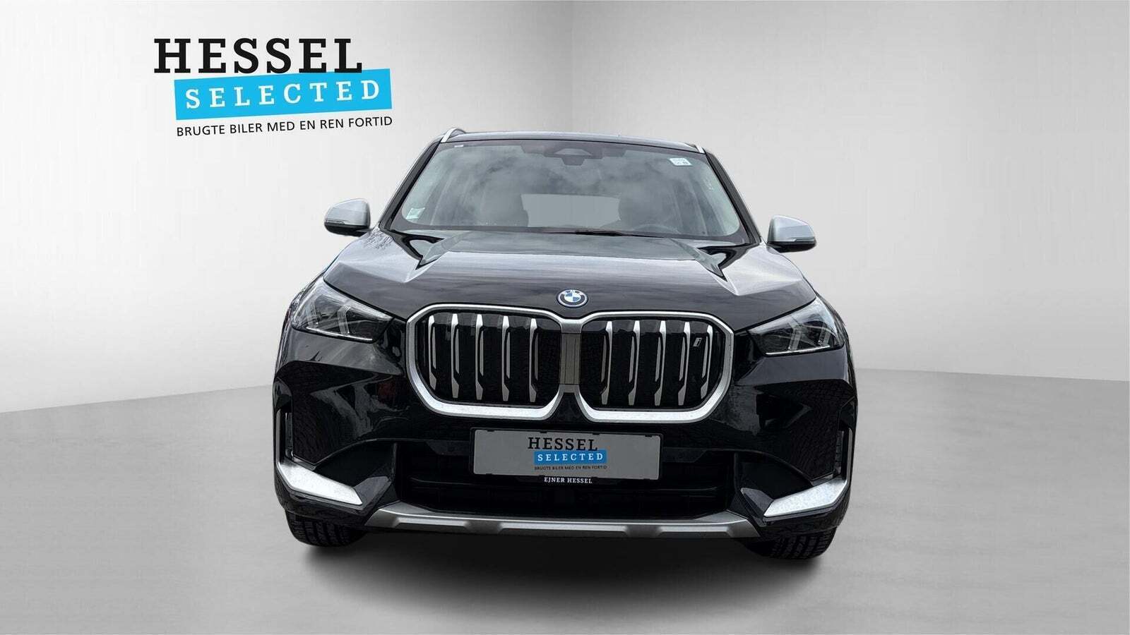 BMW iX1 xDrive30 X-Line
