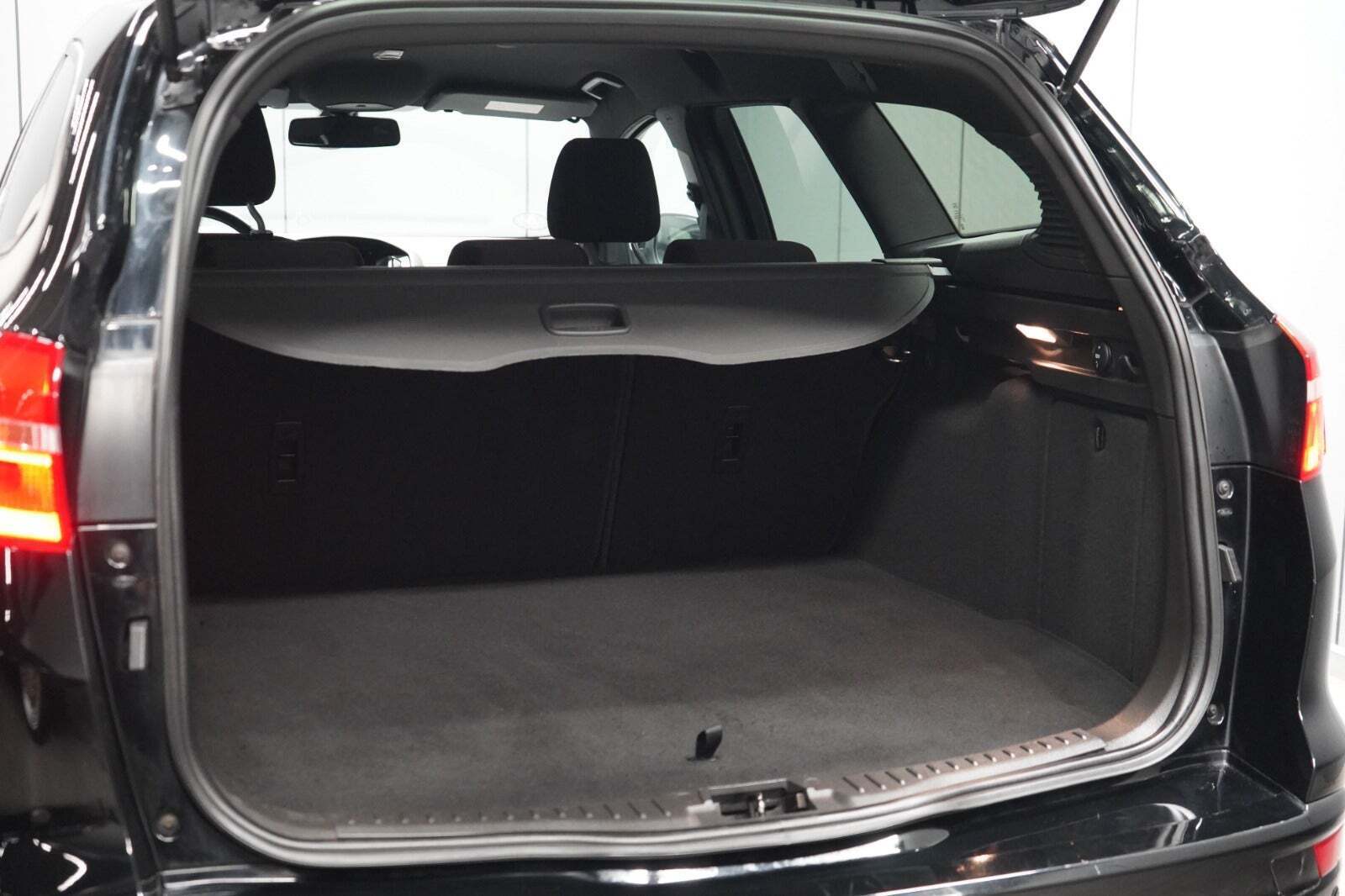 Sort Ford Focus fra 2018