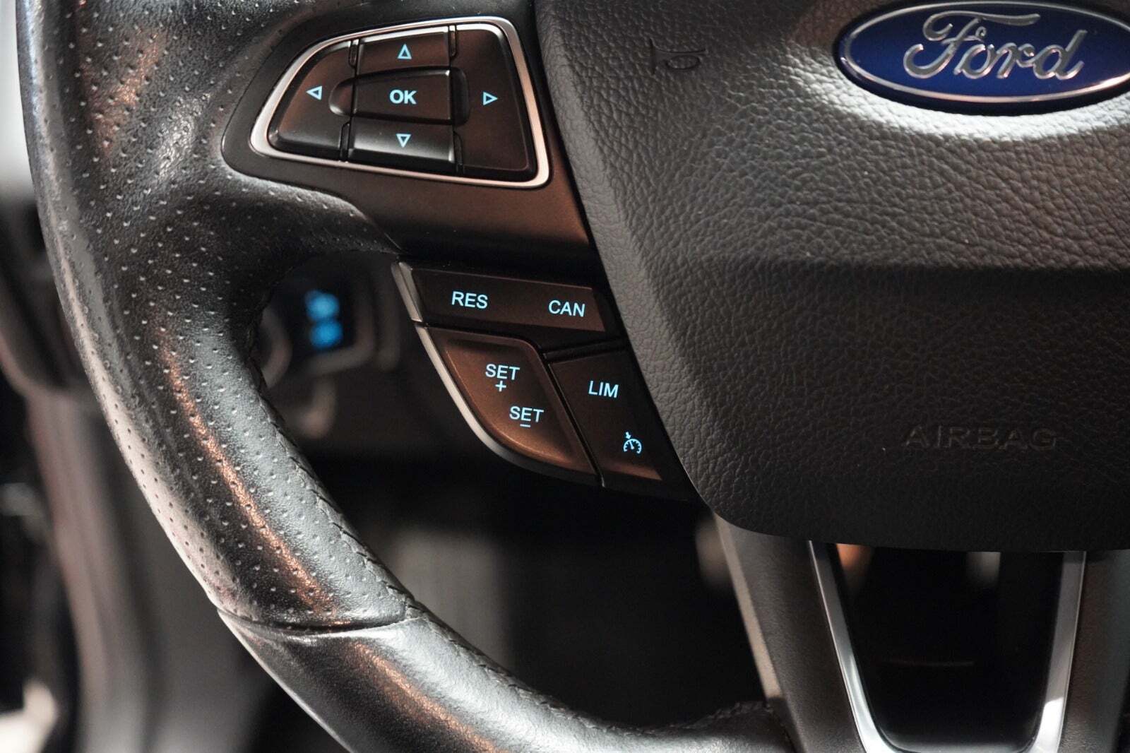 Sort Ford Focus fra 2018