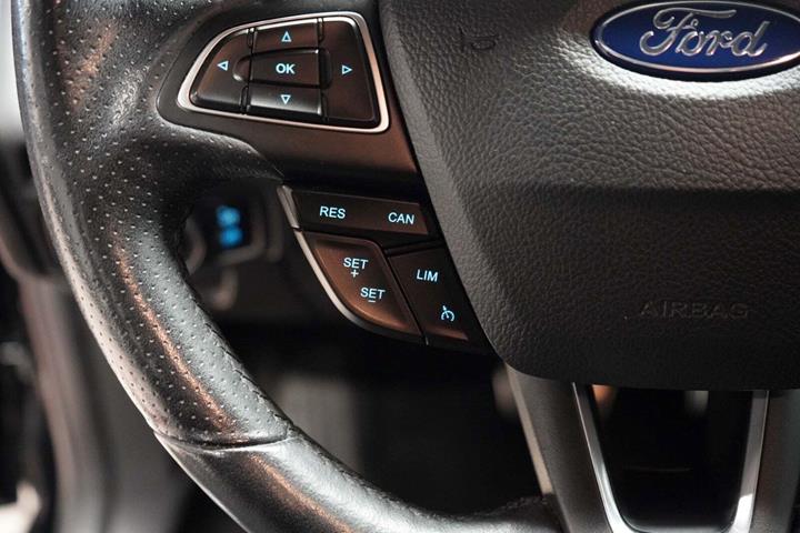 Sort Ford Focus fra 2018