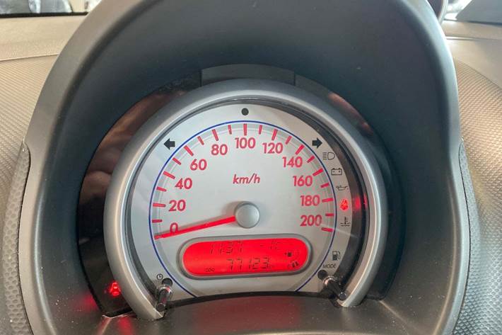 Sølv Suzuki Splash fra 2013