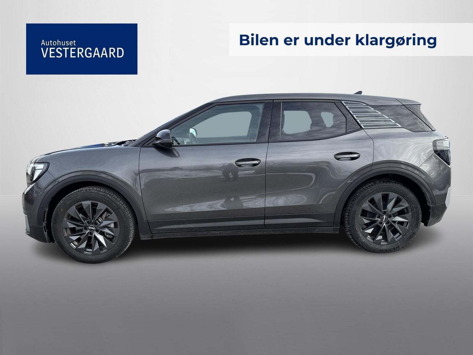 Ford Explorer 77 Premium Extended Range