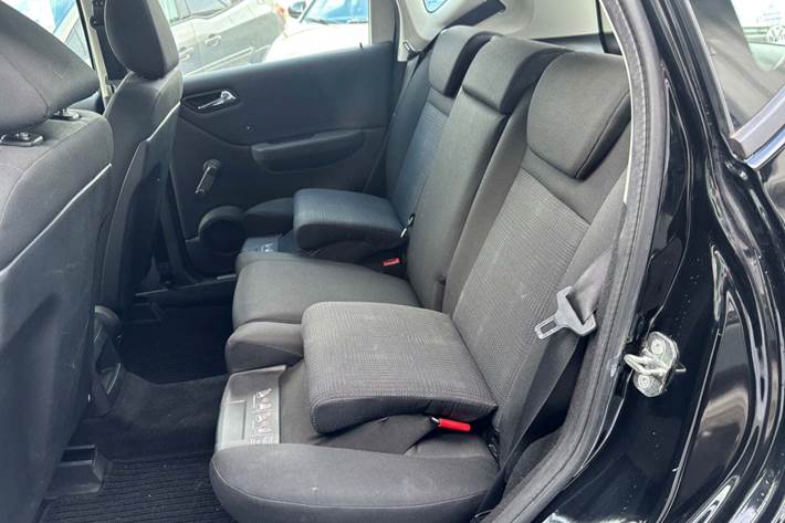 Sort Mercedes A160 fra 2011 set indefra