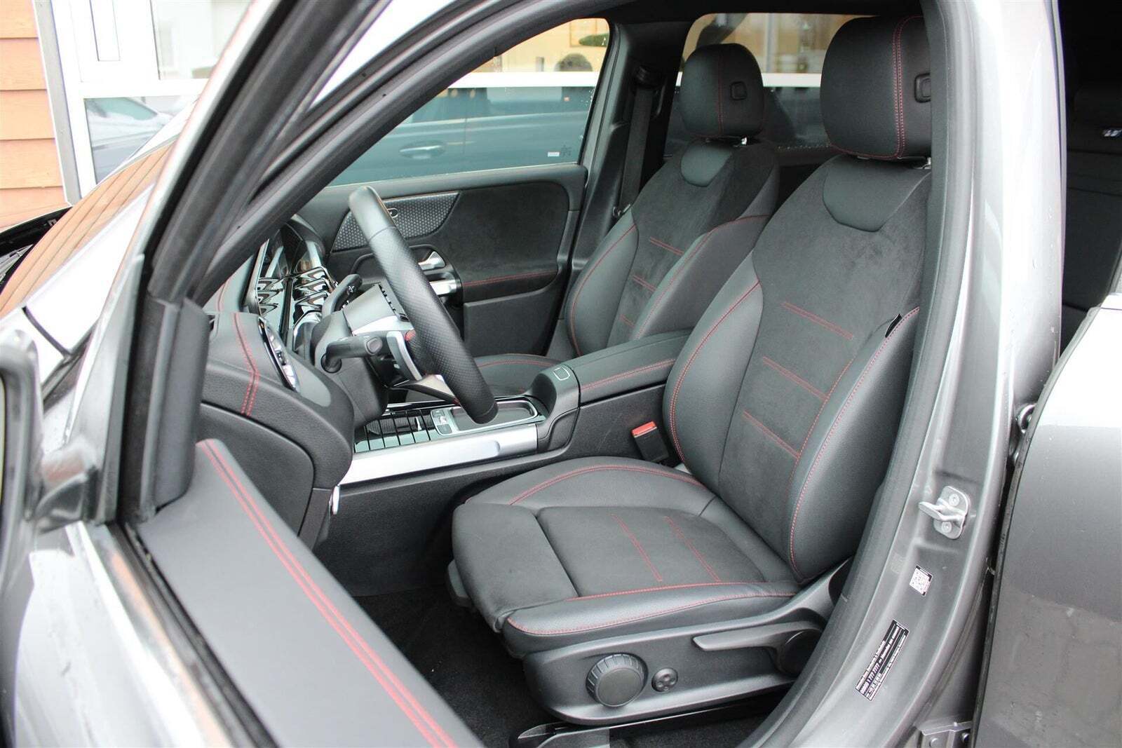 Mercedes EQB250+ AMG Advance Plus