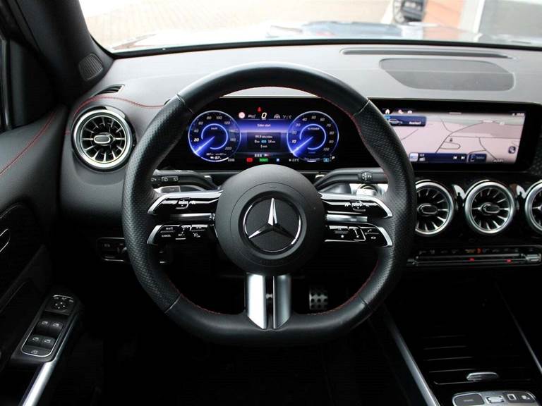 Mercedes EQB250+ AMG Advance Plus