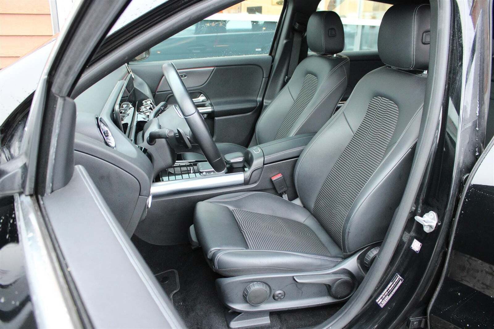 Mercedes EQA300 Progressive 4Matic