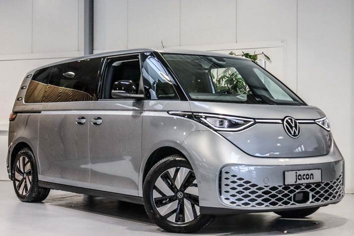 Grå VW ID.Buzz fra 2026 set udefra