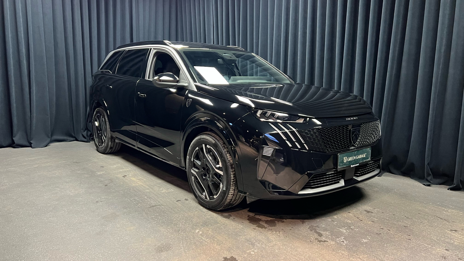 Peugeot e-5008 EL GT 210HK 5d Aut.