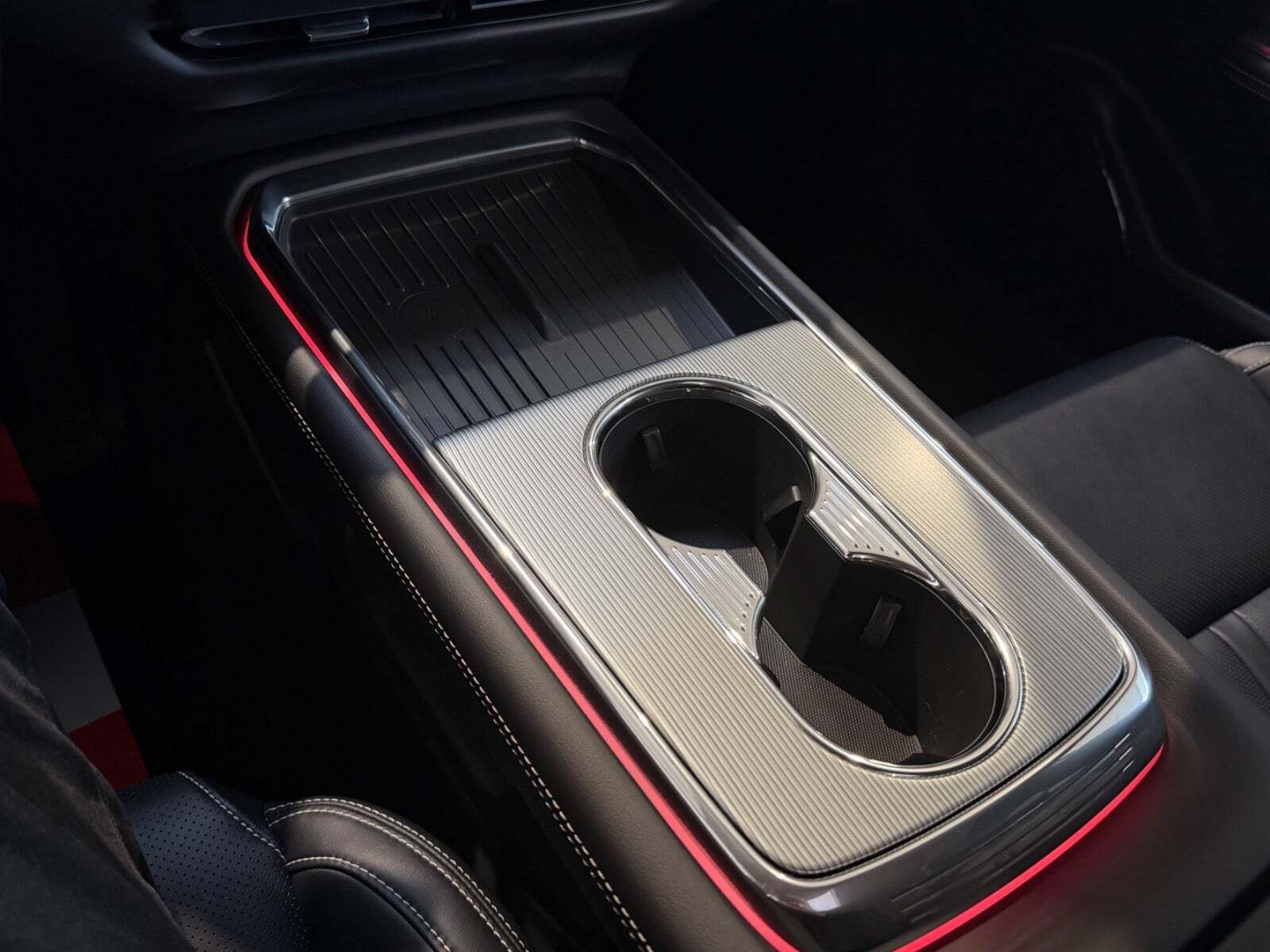 Hvid Mazda 6e fra 2025