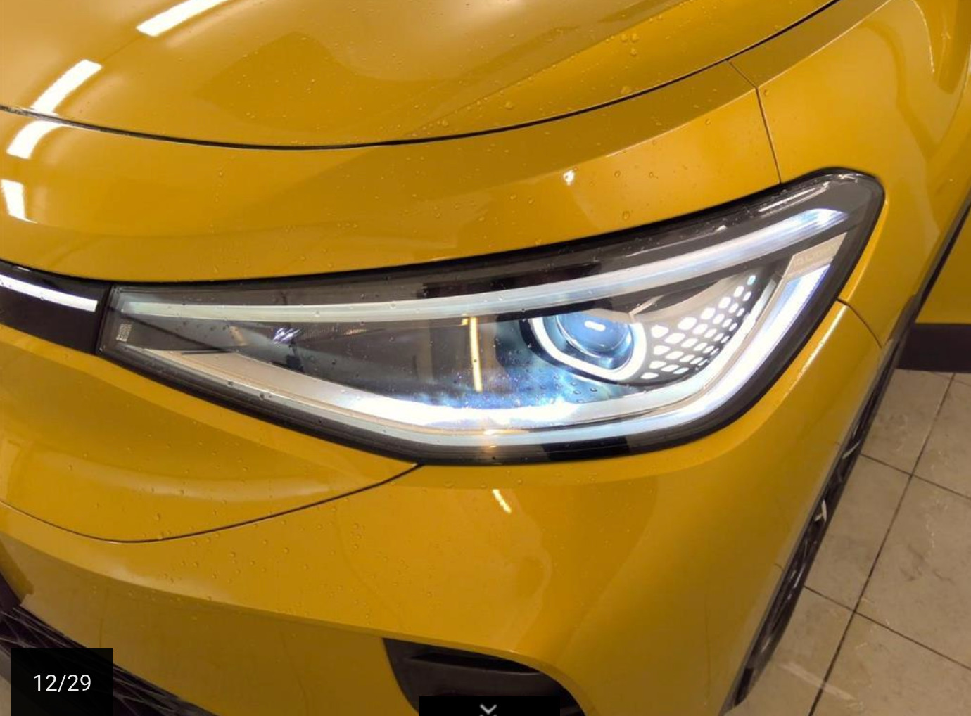 Gul VW ID.4 fra 2021