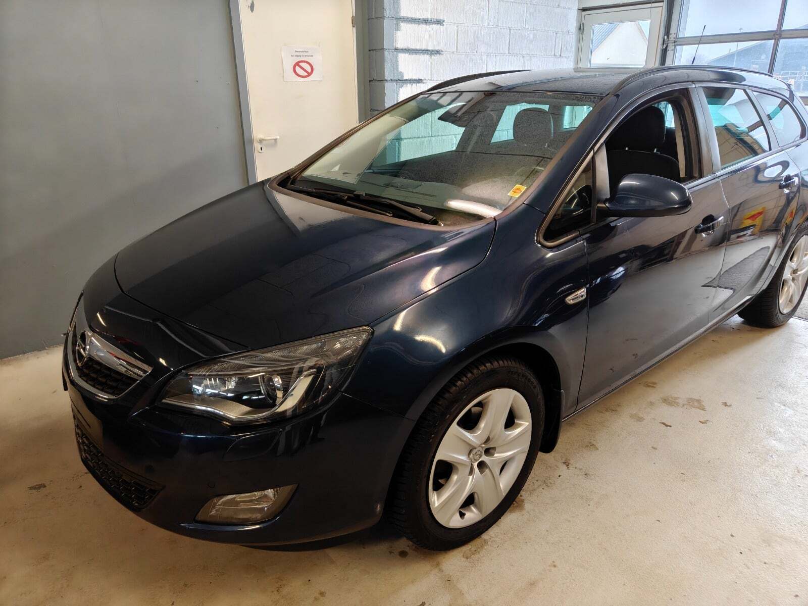 Opel Astra 1,6 Enjoy Sports Tourer