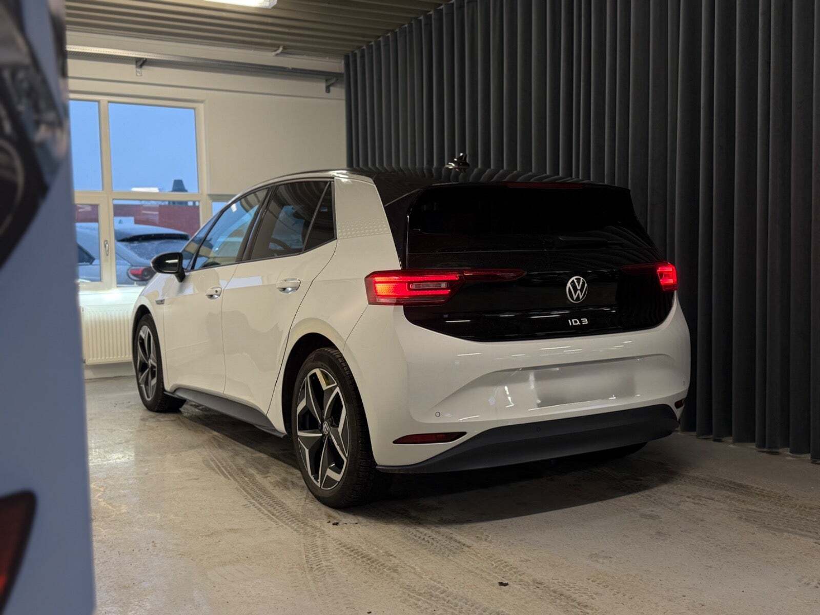 Hvid VW ID.3 fra 2021