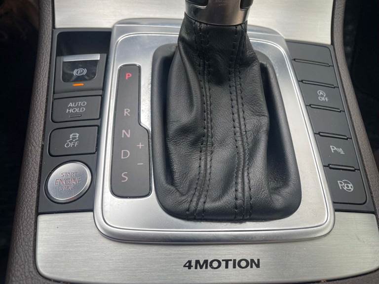 VW Passat 2,0 TDi 170 Highline Variant 4Motion BMT