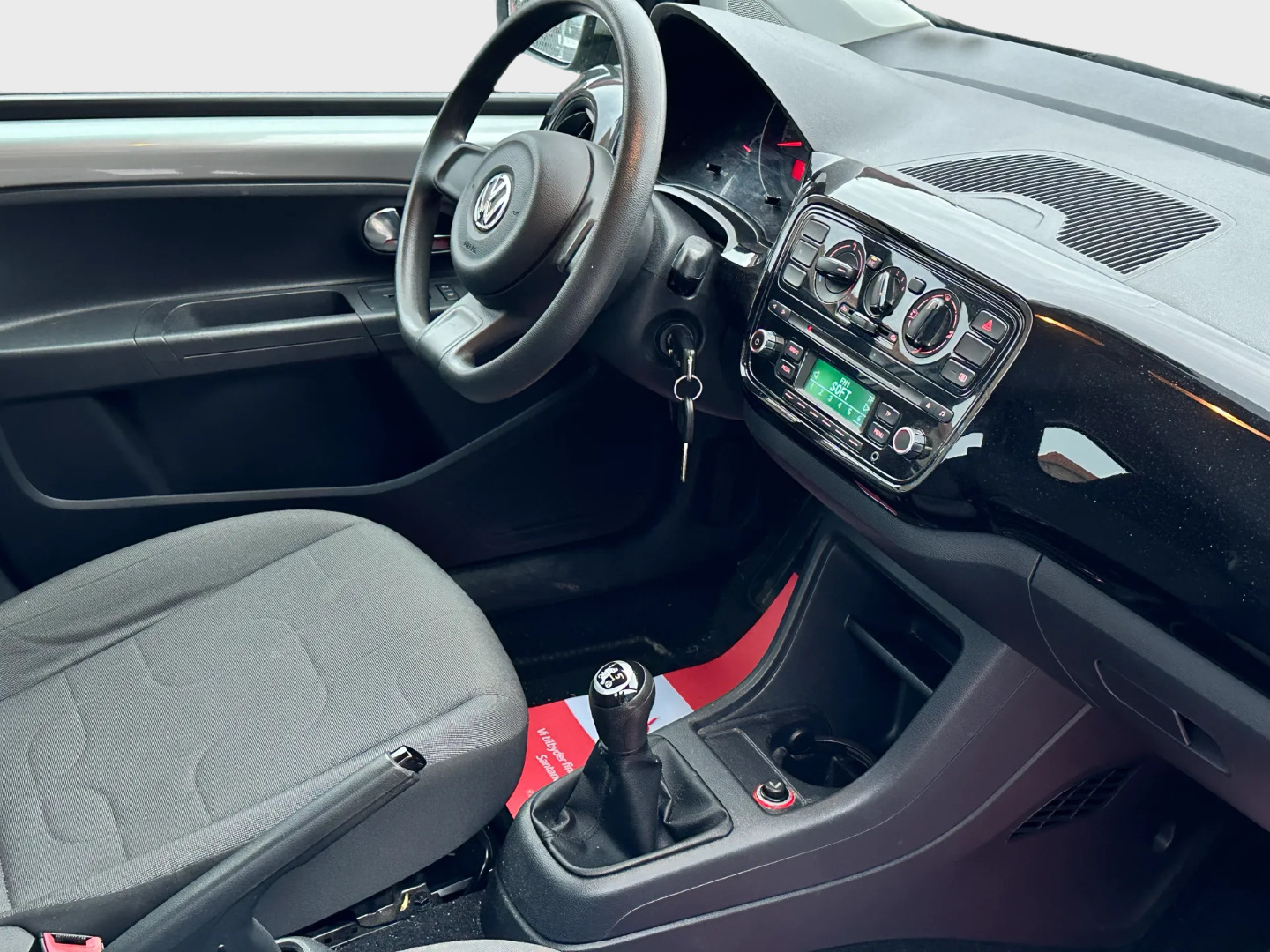 Sølv VW UP! fra 2013