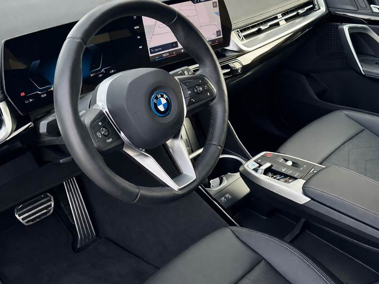 BMW iX1 eDrive20 X-Line