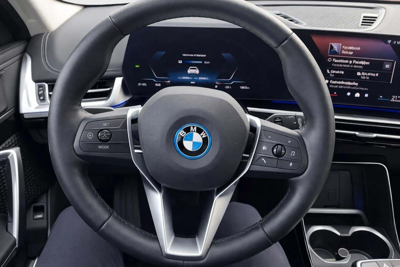 BMW iX1 eDrive20 X-Line