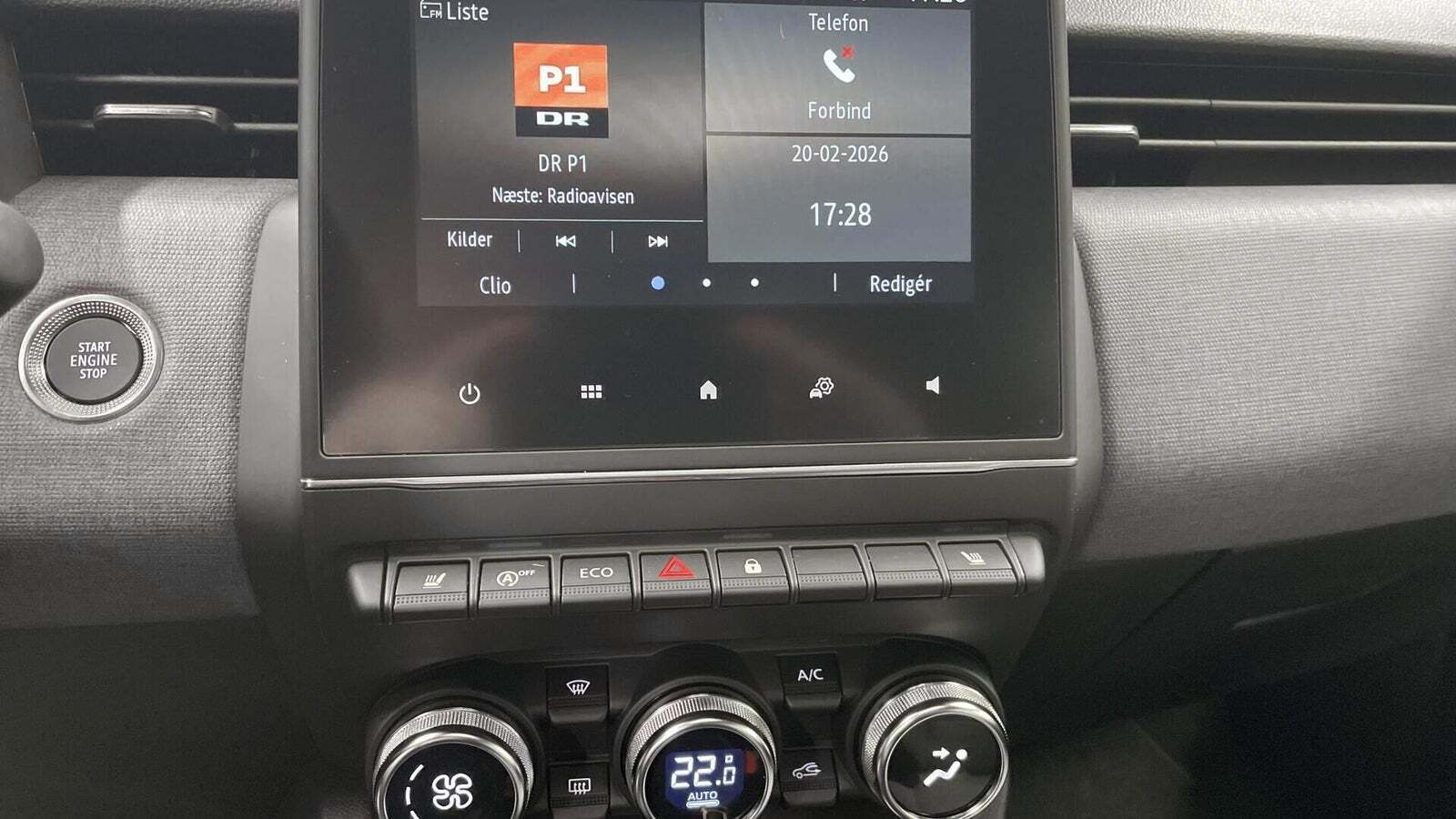 Orange Renault Clio V fra 2024