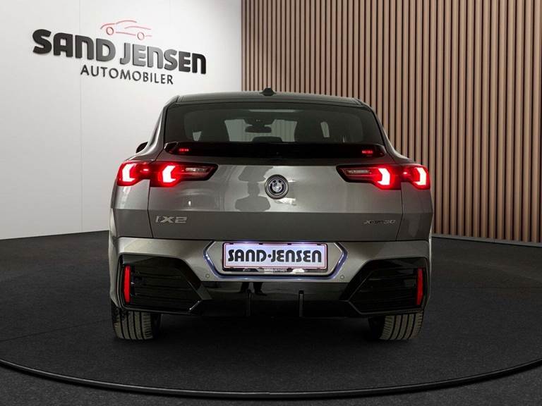 BMW iX2 xDrive30 M-Sport Premium