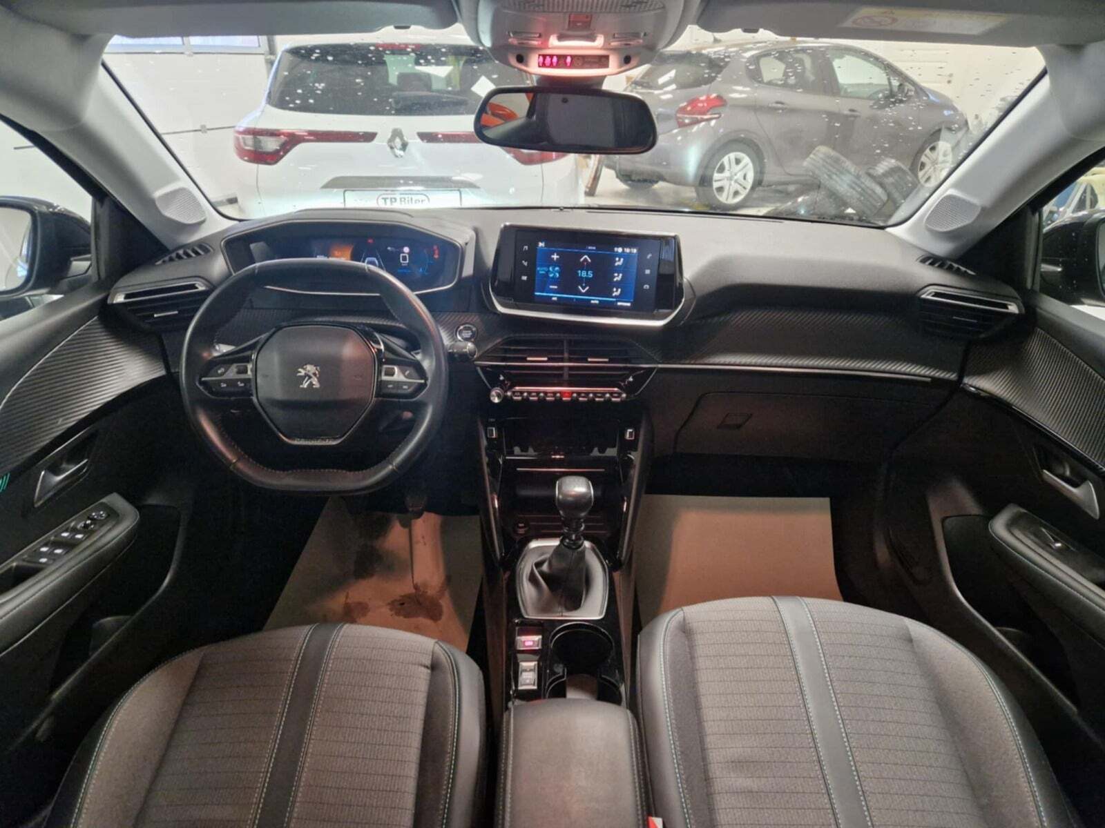 undefined Peugeot 208 fra 2020