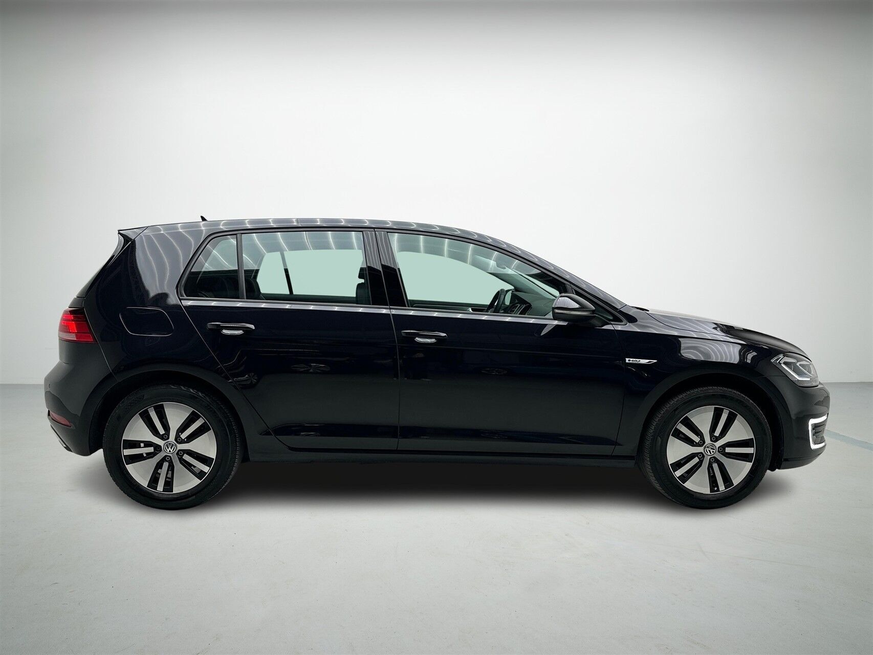 VW Golf EL 136HK 5d Aut.