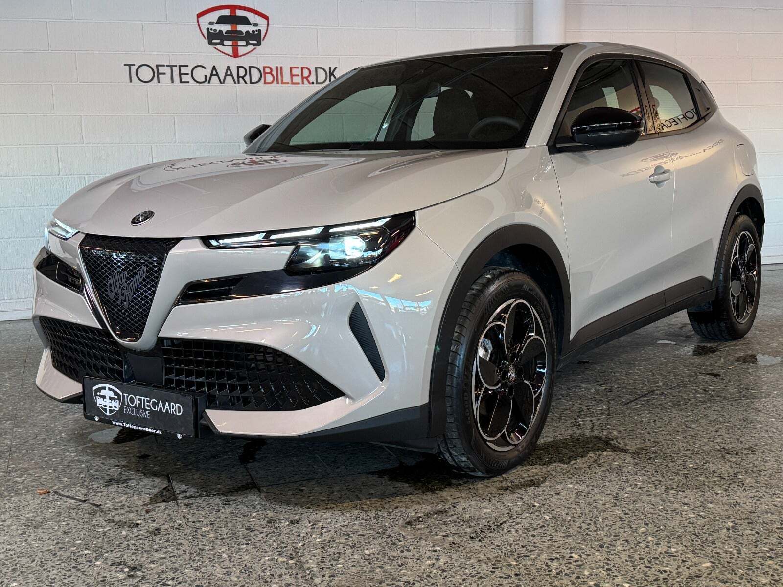 Alfa Romeo Junior Elettrica Core