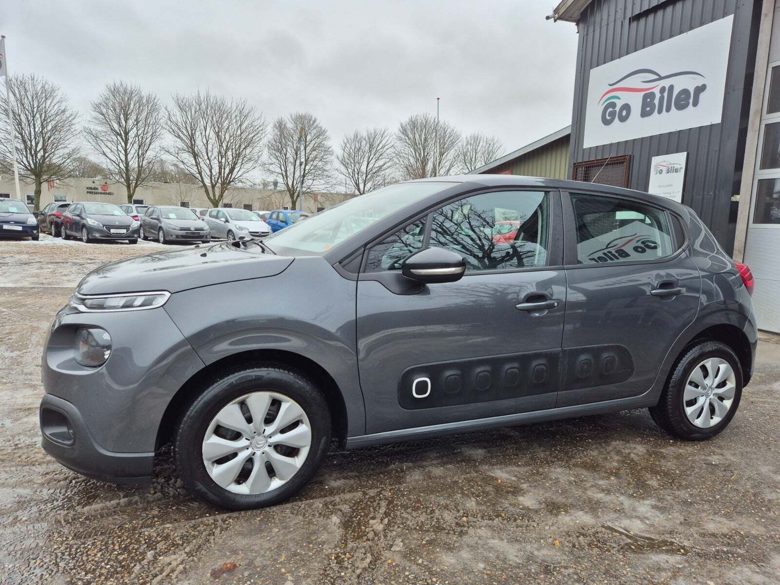 Grøn Citroën C3 fra 2017